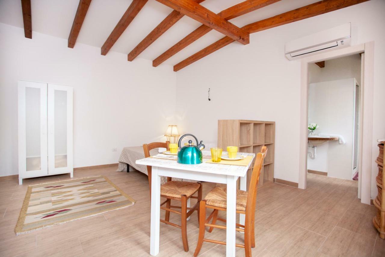 Ferienwohnung La Puppusedda San Teodoro  Exterior foto